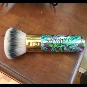 COPY - Tarte Limited Edition Brush NWOT